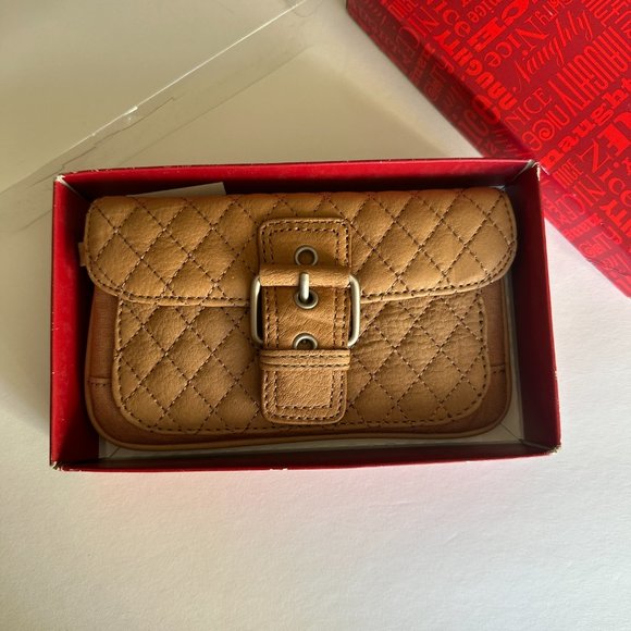 Old Navy Tan Wristlet/Wallet NEW - Picture 4 of 11